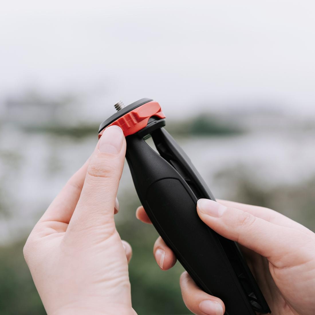 NNEIDS Vlogging Live Broadcast Led Selfie Light Video Rig With Smartphone Handle And Tripod